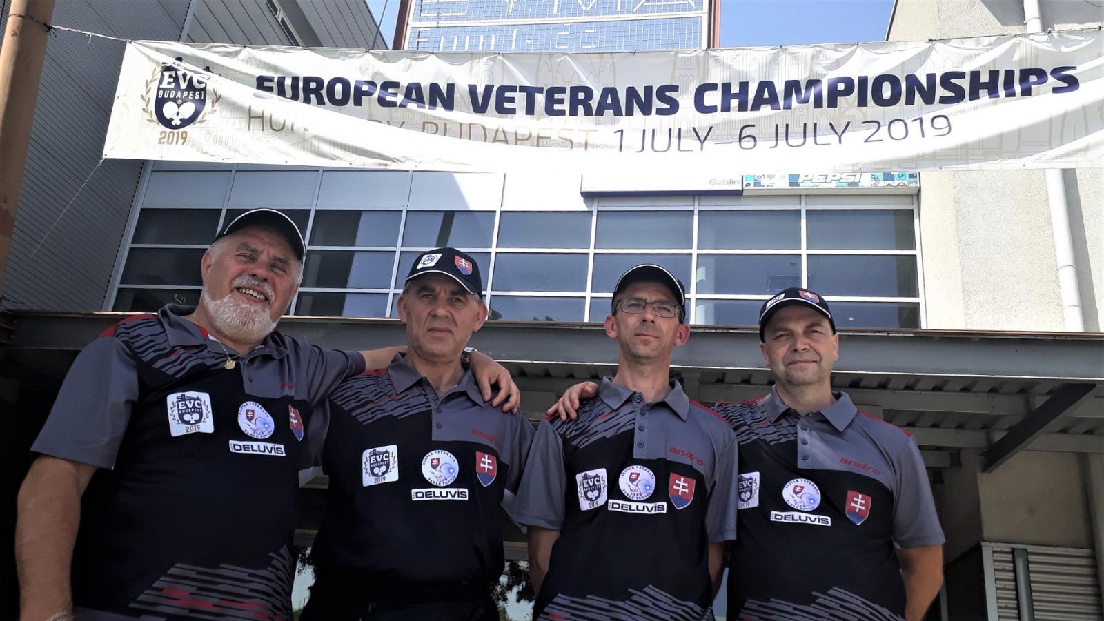 Fotogaléria Minulý týždeň na MEV v Budapešti vzorne reprezentovali členovia nášho klubu M.Hodor, M.Procházka, Ľ.Tužinský, V. Kováčik a M. Bystričan. M. Hodor medzi 32 najlepšími. Výsledky : https://www.ettu.org/en/events/european-veterans-championships/draws---result (5) Minulý týždeň na MEV v Budapešti vzorne reprezentovali členovia nášho klubu M.Hodor, M.Procházka, Ľ.Tužinský, V. Kováčik a M. Bystričan. M. Hodor medzi 32 najlepšími. Výsledky : https://www.ettu.org/en/events/european-veterans-championships/draws---result